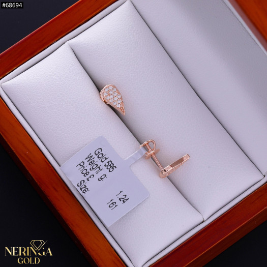 Rose gold stud earrings #68694