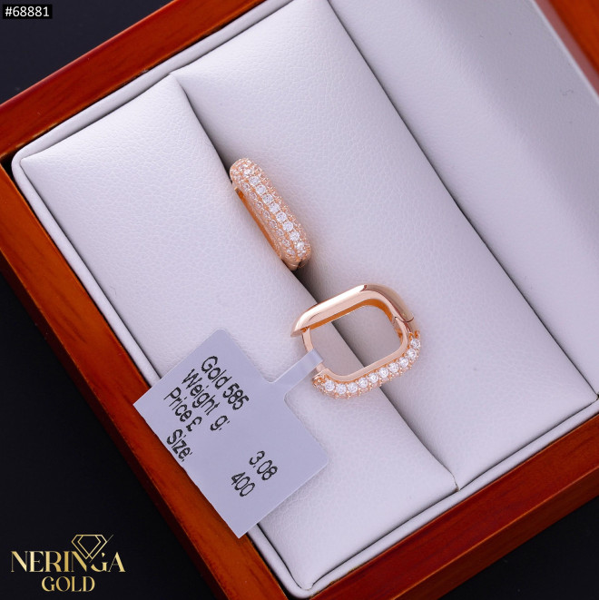 Rose gold earring #68881