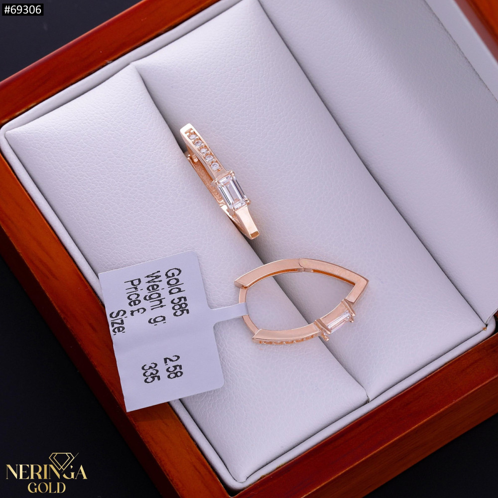 Rose gold earring #69306